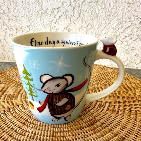 Starbucks Huxley Mouse & Squirrel Friend Winter Holiday Coffee Mug 2010 - Picture 1 of 8